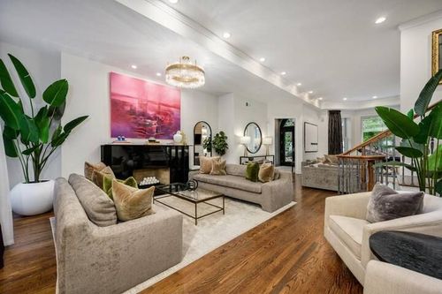Bellevue Luxury Mansion gallery-39