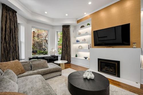 Bellevue Luxury Mansion gallery-36