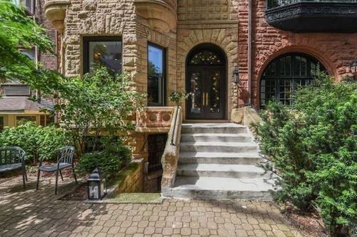 Bellevue Luxury Mansion gallery-18