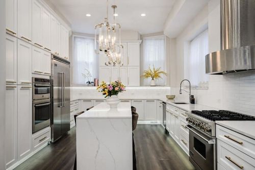 Bellevue Luxury Mansion gallery-40