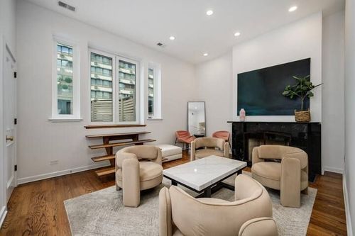 Bellevue Luxury Mansion gallery-57