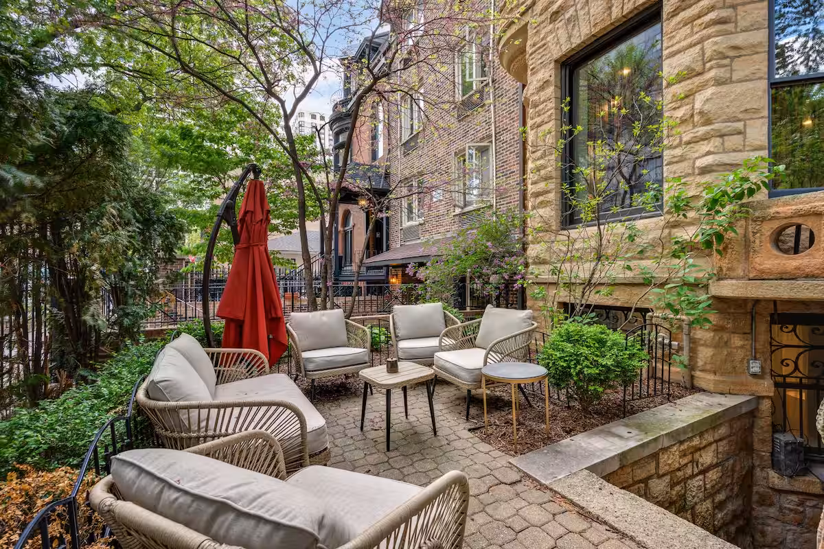 Bellevue Luxury Mansion gallery-3