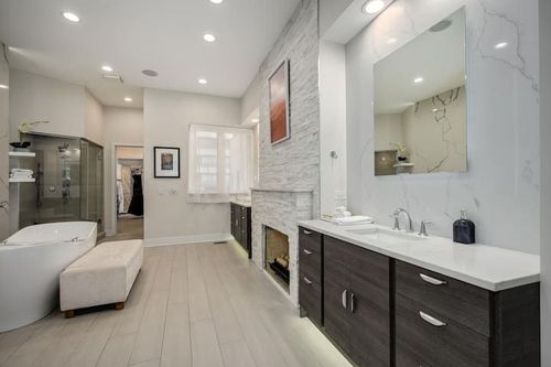 Bellevue Luxury Mansion gallery-48