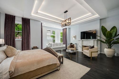 Bellevue Luxury Mansion gallery-3