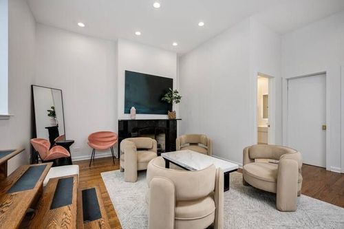 Bellevue Luxury Mansion gallery-58