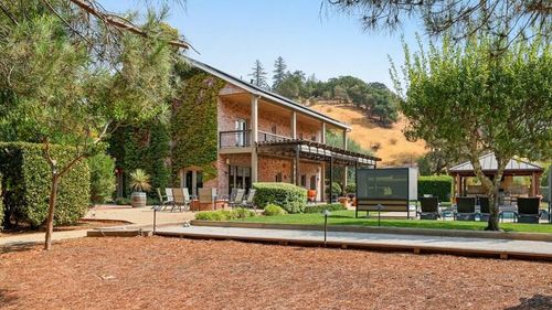Villa Calistoga gallery-62