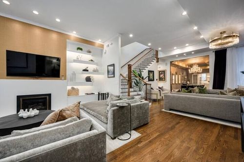 Bellevue Luxury Mansion gallery-35