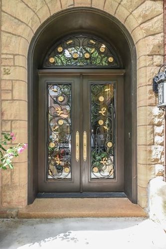 Bellevue Luxury Mansion gallery-16